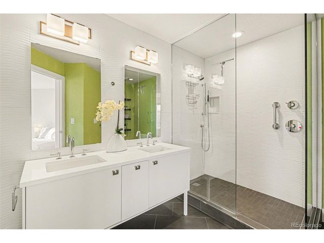 2660 S University Blvd L, Denver, CO 80210