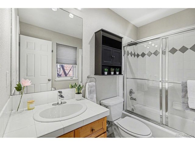 2660 S University Blvd L, Denver, CO 80210