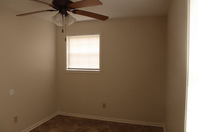 102 Greenridge Road, Dothan, AL 36301