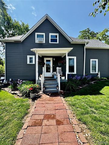 420 Eastern Avenue, Greenville, IL 62246