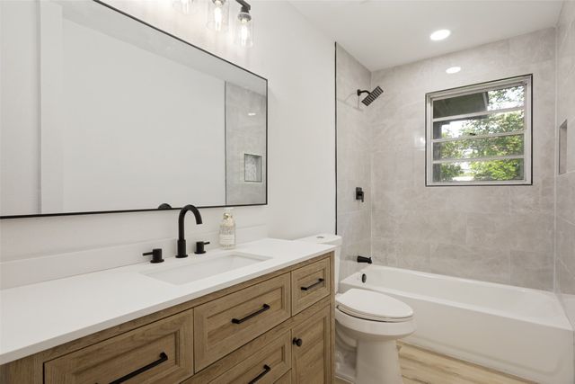 3816 Springbranch Drive, Benbrook, TX 76116