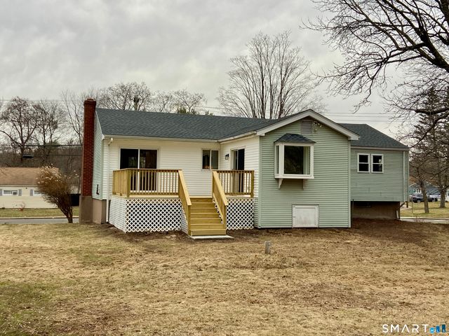 52 Lawton Road, Manchester, CT 06042