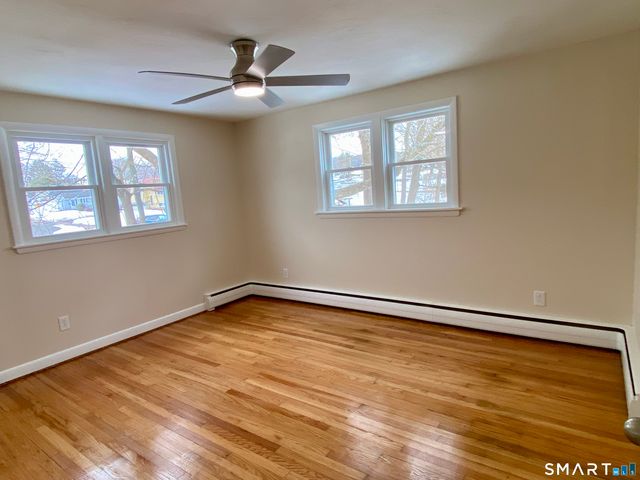 52 Lawton Road, Manchester, CT 06042