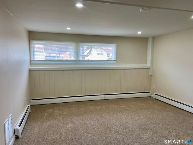 52 Lawton Road, Manchester, CT 06042