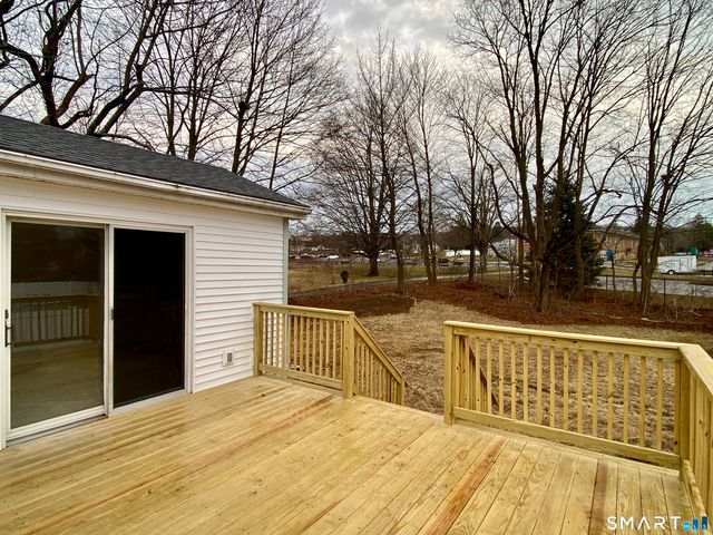 52 Lawton Road, Manchester, CT 06042