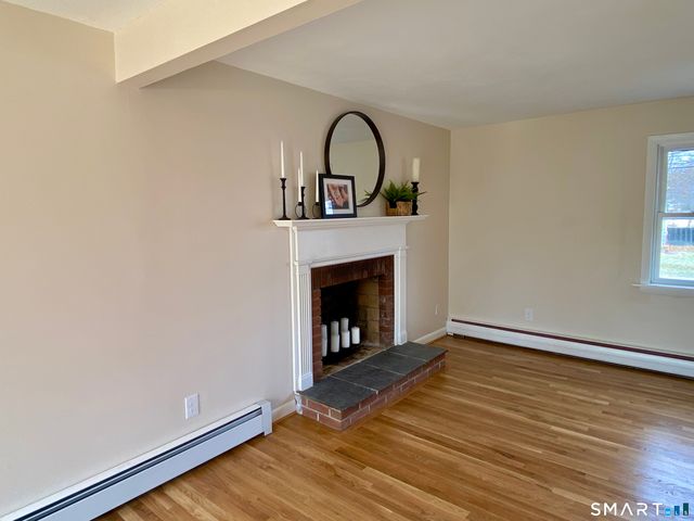 52 Lawton Road, Manchester, CT 06042