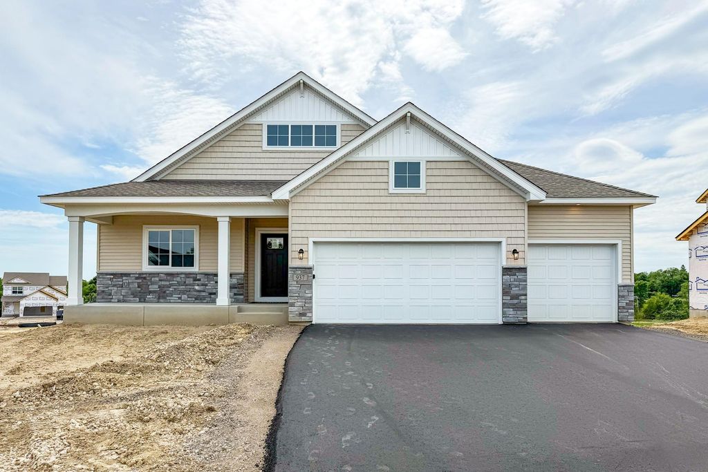 937 Kepler Avenue NE, Hanover, MN 55341