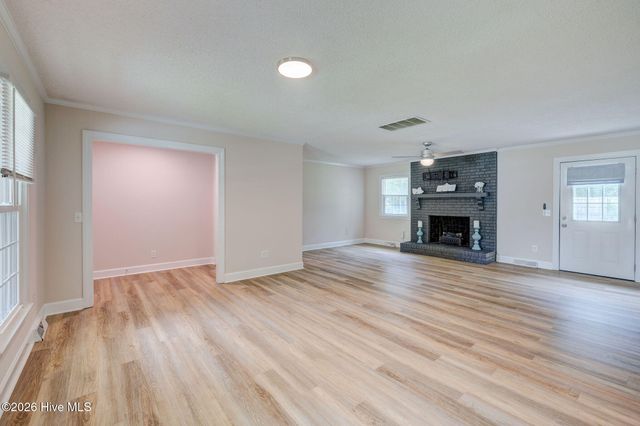 617 Windemere Road, Wilmington, NC 28405