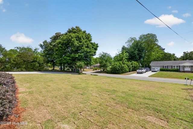 617 Windemere Road, Wilmington, NC 28405