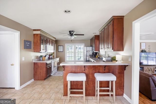 1 Wood Valley Drive SW, Rome, GA 30165