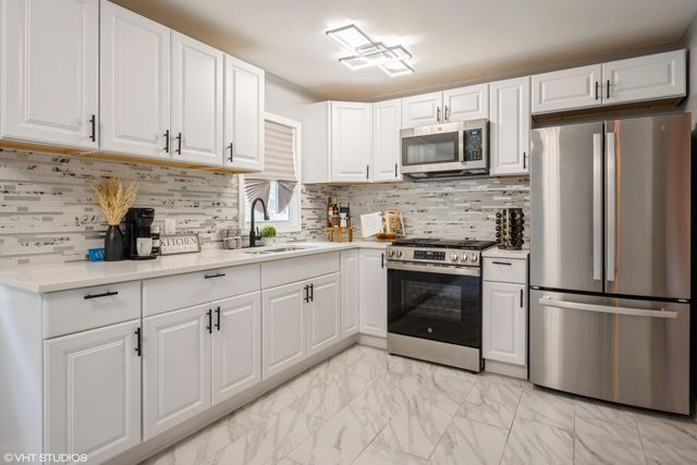 4164 Lincoln Street, Gary, IN 46408