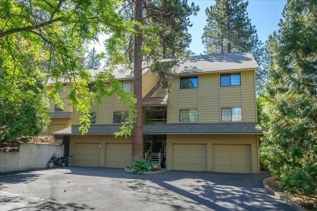 111 S Neyland Ave, Liberty Lake, WA 99019