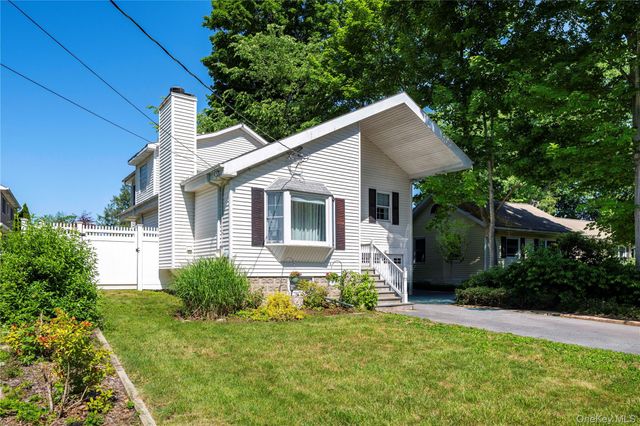 2897 Hyatt Street, Yorktown Heights, NY 10598