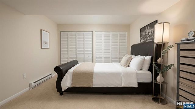 175 Warbler Drive, Wayne, NJ 07470