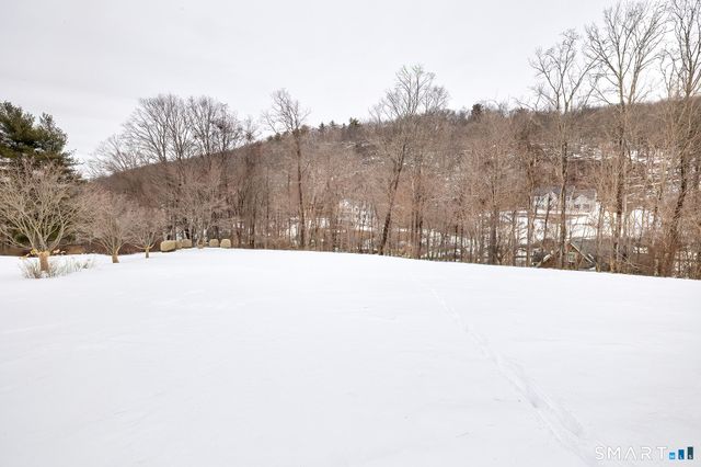 96 Hobby Drive, Ridgefield, CT 06877