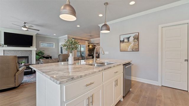 5222 S Brookmere Street, Rogers, AR 72758