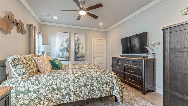 5222 S Brookmere Street, Rogers, AR 72758