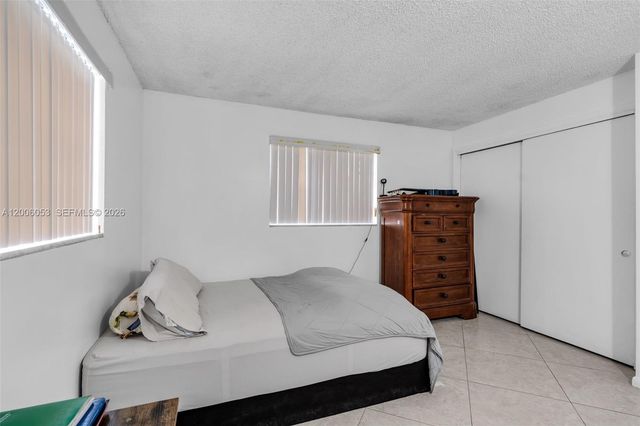 6534 NW 2nd St, Margate, FL 33063