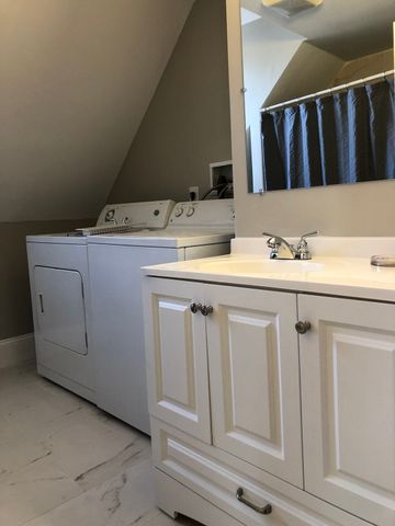 107 Boston Street 3, Salem, MA 01970