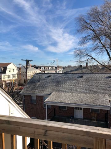 107 Boston Street 3, Salem, MA 01970