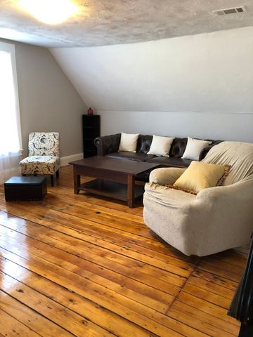 107 Boston Street 3, Salem, MA 01970
