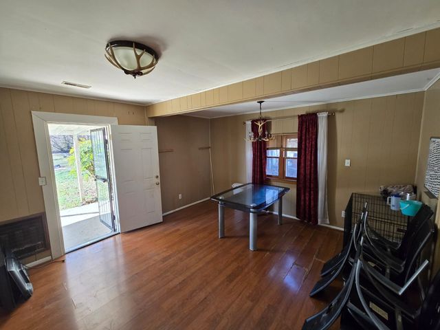966 Greenwood Ct, Clarksville, TN 37040