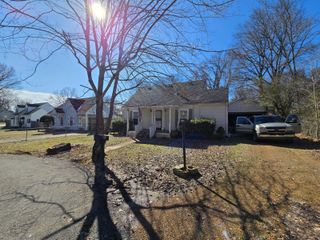 966 Greenwood Ct, Clarksville, TN 37040