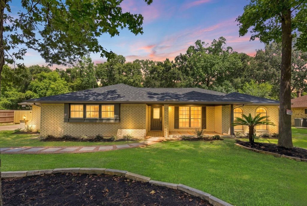 22077 Stoneridge Drive, Porter, TX 77365