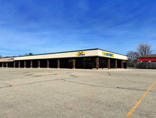 6322 University Avenue, Cedar Falls, IA 50613
