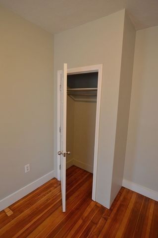 28 Taft Street 3, Boston, MA 02125