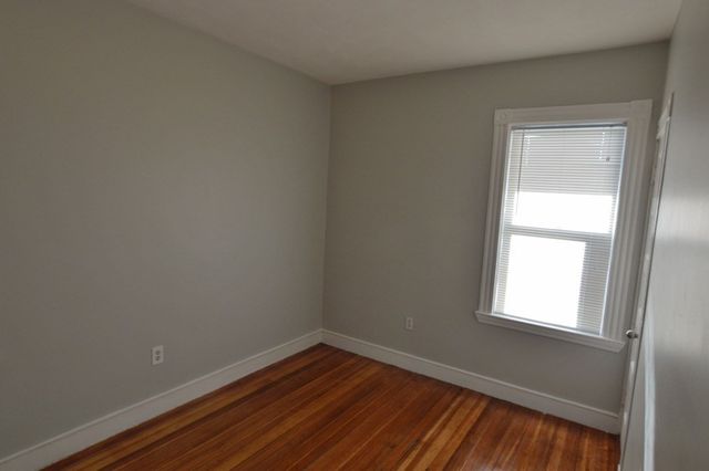 28 Taft Street 3, Boston, MA 02125