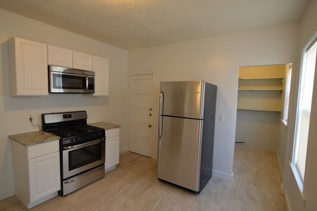 28 Taft Street 3, Boston, MA 02125