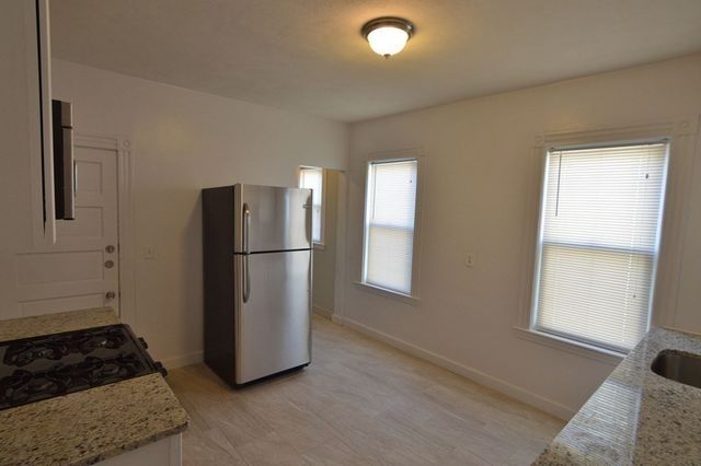28 Taft Street 3, Boston, MA 02125