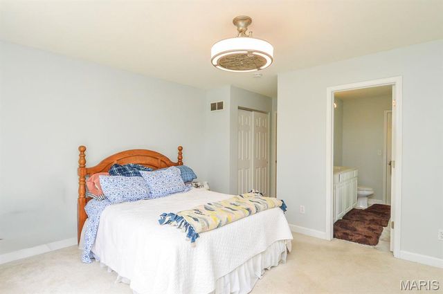 2452 Calico Lane, Maryville, IL 62062