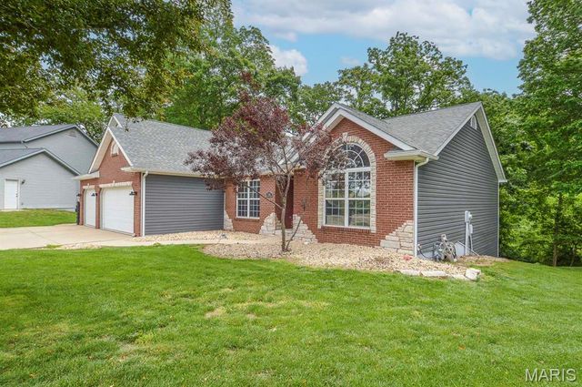 2452 Calico Lane, Maryville, IL 62062