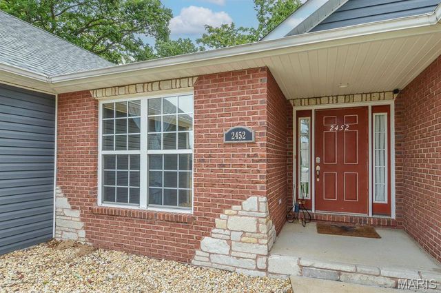 2452 Calico Lane, Maryville, IL 62062