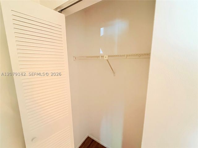 107 Gardens Dr 106, Pompano Beach, FL 33069