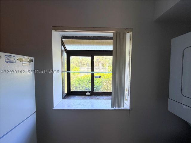 107 Gardens Dr 106, Pompano Beach, FL 33069