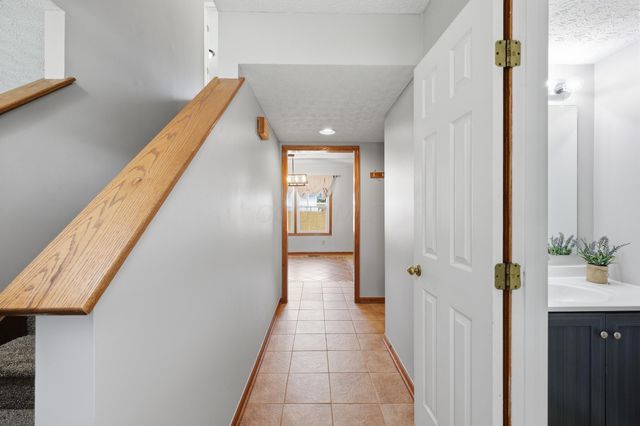 2236 Mardi Court, Grove City, OH 43123