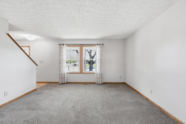 2236 Mardi Court, Grove City, OH 43123