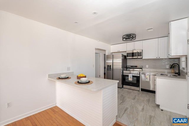 1408 N COALTER ST, Staunton, VA 24401