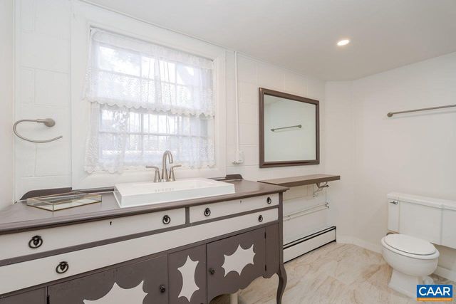 1408 N COALTER ST, Staunton, VA 24401