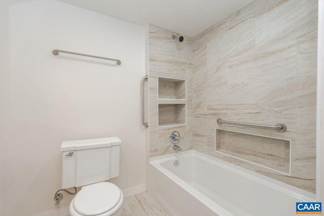 1408 N COALTER ST, Staunton, VA 24401