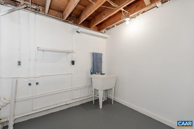 1408 N COALTER ST, Staunton, VA 24401