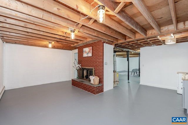 1408 N COALTER ST, Staunton, VA 24401