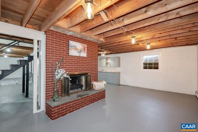 1408 N COALTER ST, Staunton, VA 24401