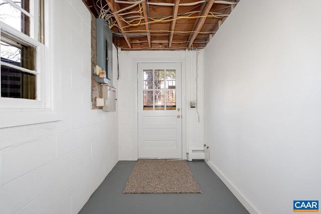 1408 N COALTER ST, Staunton, VA 24401