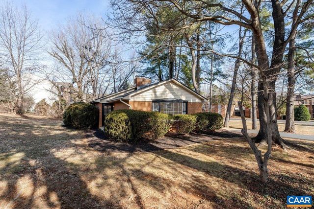 1408 N COALTER ST, Staunton, VA 24401