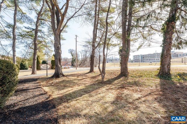 1408 N COALTER ST, Staunton, VA 24401