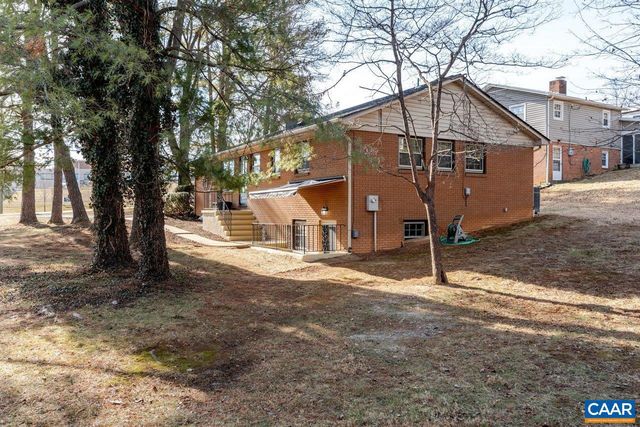 1408 N COALTER ST, Staunton, VA 24401